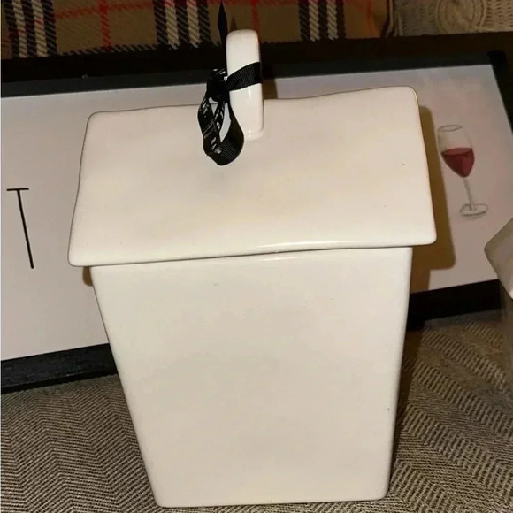 Rae Dunn “LOVE” 2 piece White Cookie Jar Container Valentine’s Day - Picture 2 of 5